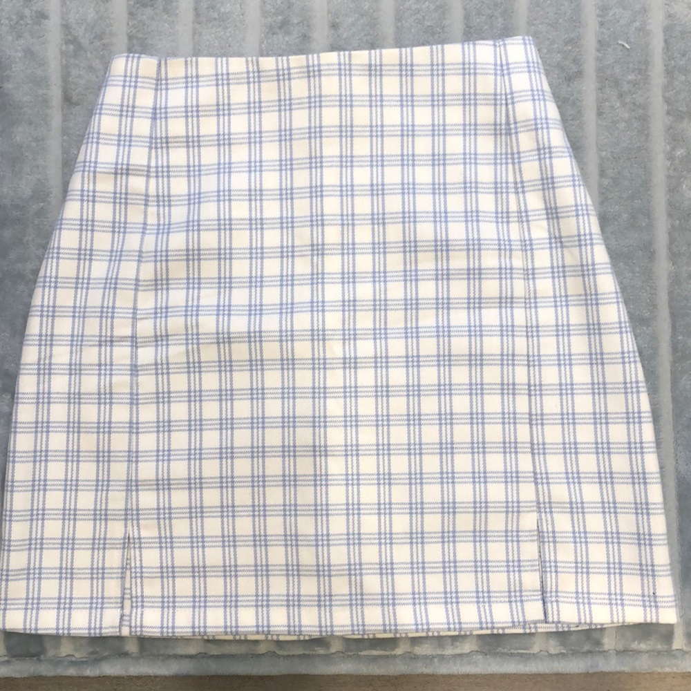 Blue and white brandy Melville skirt.